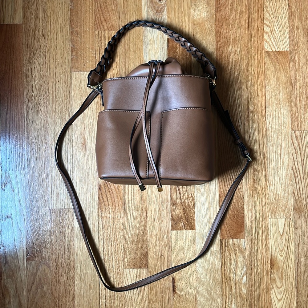 Brand new never used Steve Madden Bucket bag